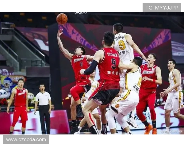 广州乒乓球队在全国锦标赛积分榜上以86分稳居第一名展现强劲实力 广州乒乓球队在全国锦标赛积分榜上以86分稳居第一名展现强劲实力