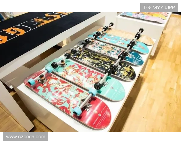 张军畅谈滑板人生：从初学者到行业先锋的心路历程