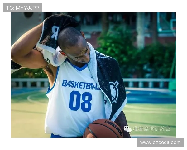 成都篮球队战术变革引发热议球迷热盼新赛季精彩表现